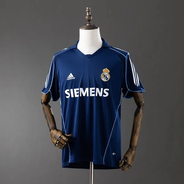 Camiseta de fútbol Real Madrid 2005/06 VISITANTE MANGA CORTA VERSION FAN